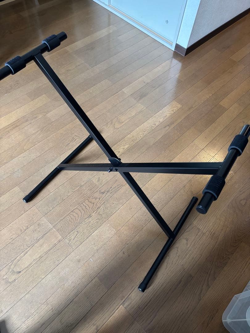 【美品】キーボード CASIO カシオ CT-S1 レッド 61鍵 スタンド付