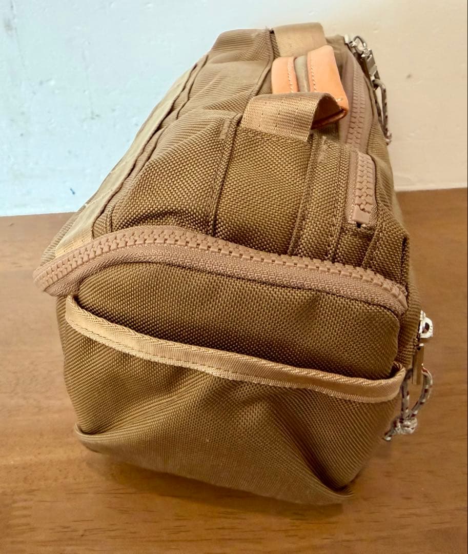 アッソブ エクスクルーシブバリスティックナイロン ラウンドポーチ カートバッグ