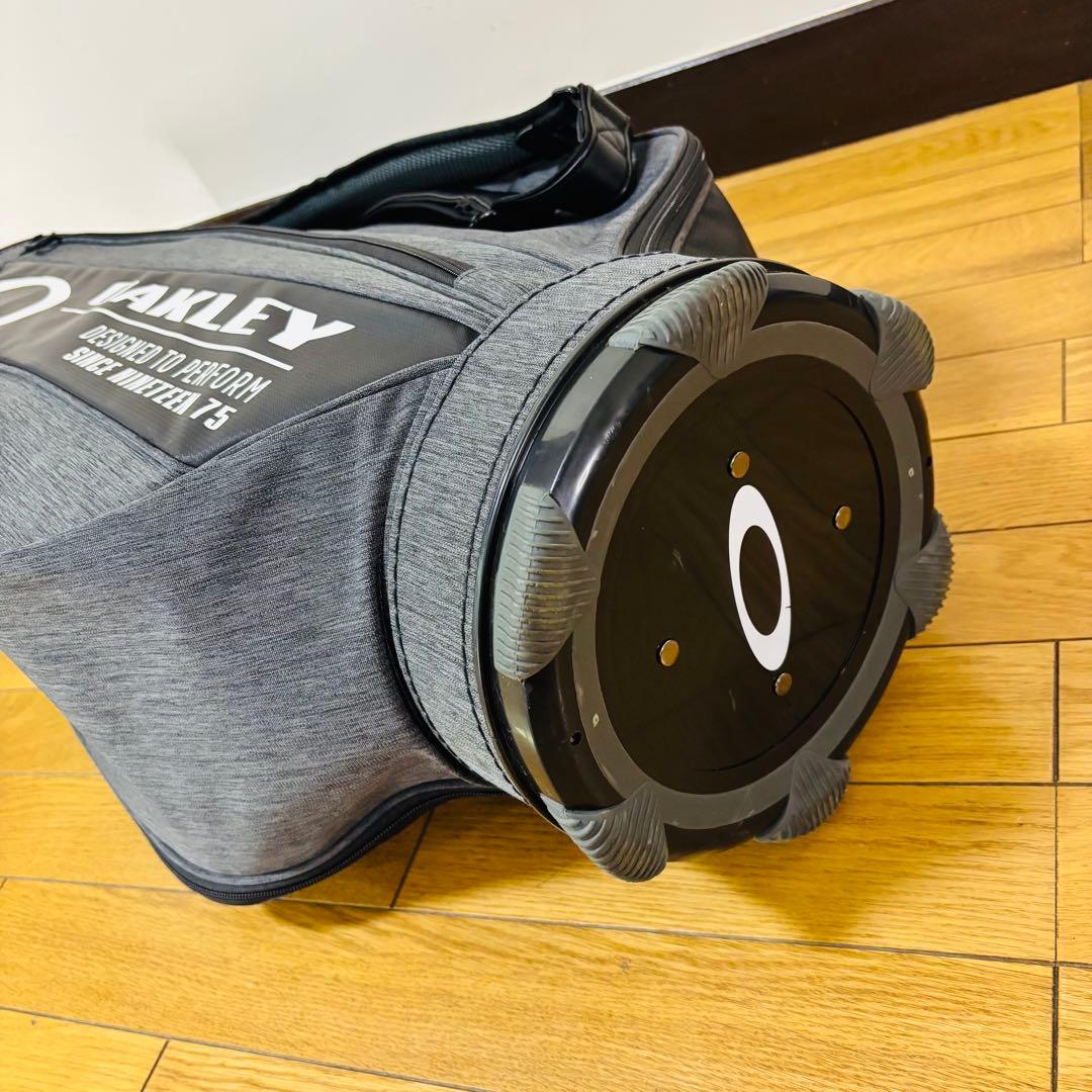 【極美品】オークリー キャディバッグ 9.5型　送料込み