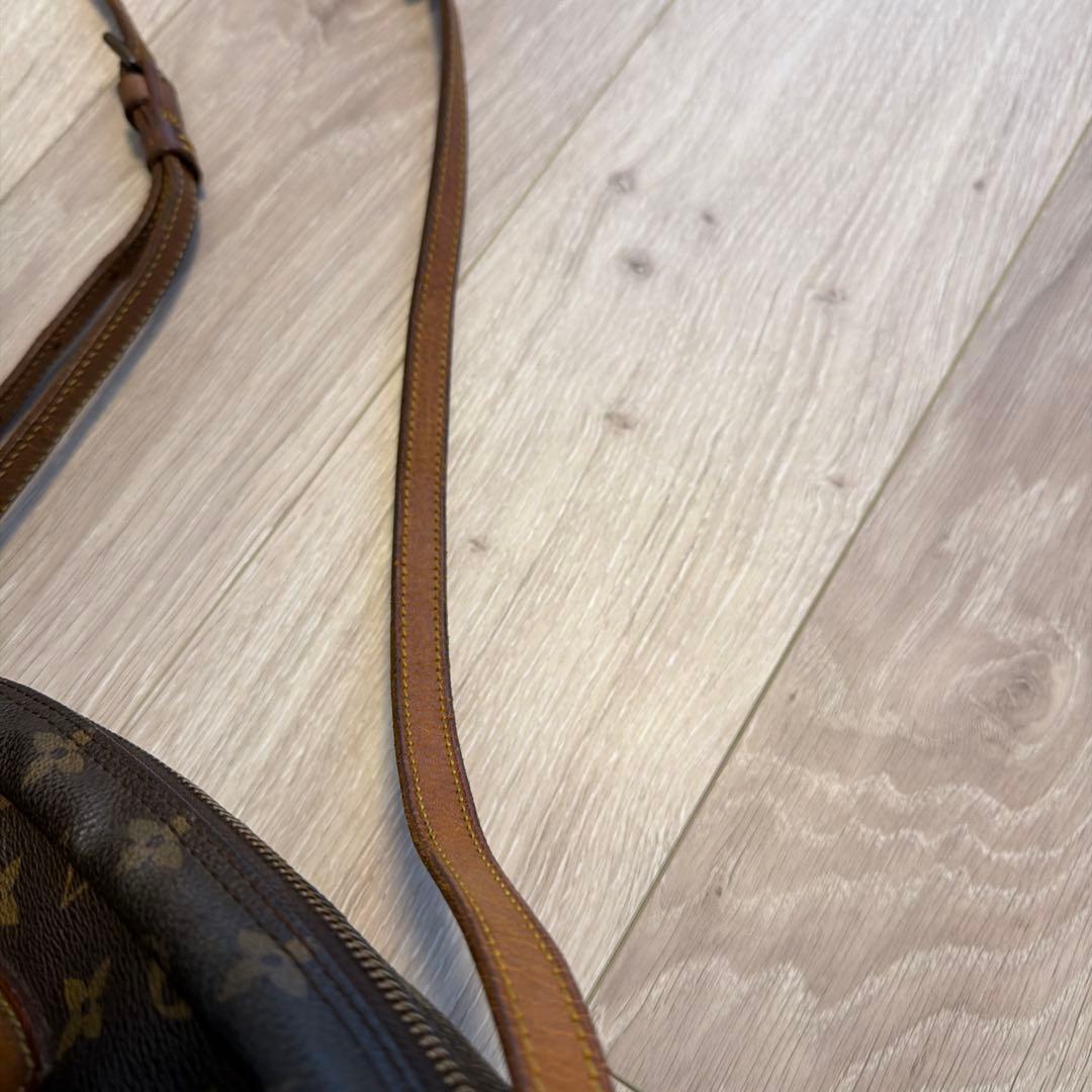 ルイヴィトンショルダーバッグ