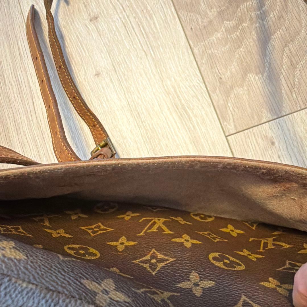 ルイヴィトンショルダーバッグ