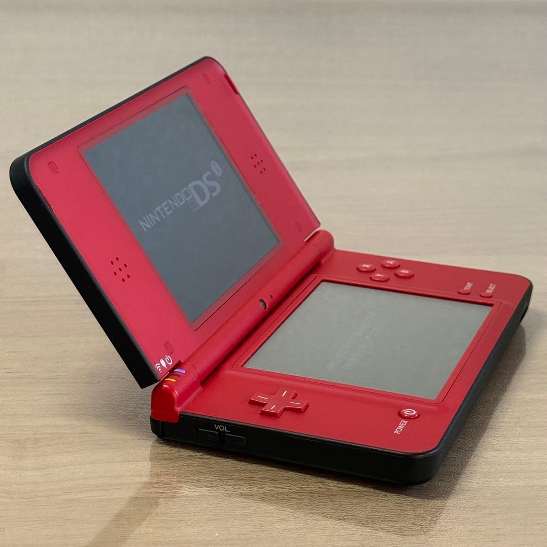 7-041 ニンテンドーDSi LL スーパーマリオ25周年