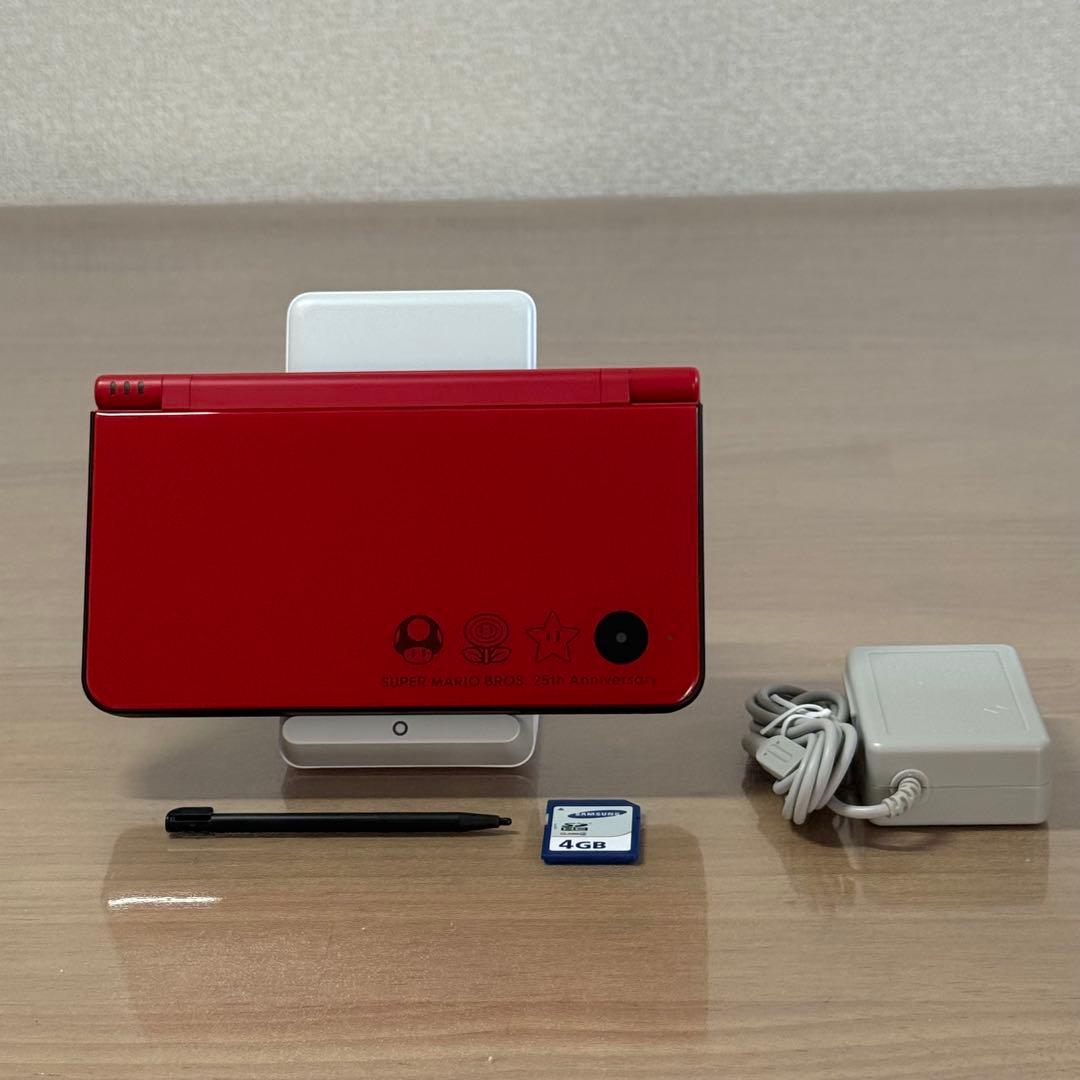 7-041 ニンテンドーDSi LL スーパーマリオ25周年