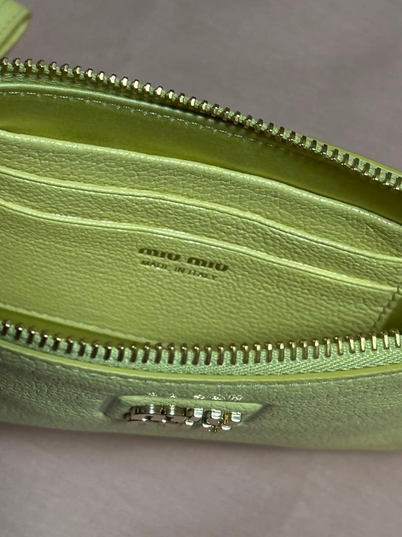 miumiu クラッチバッグ イエロー