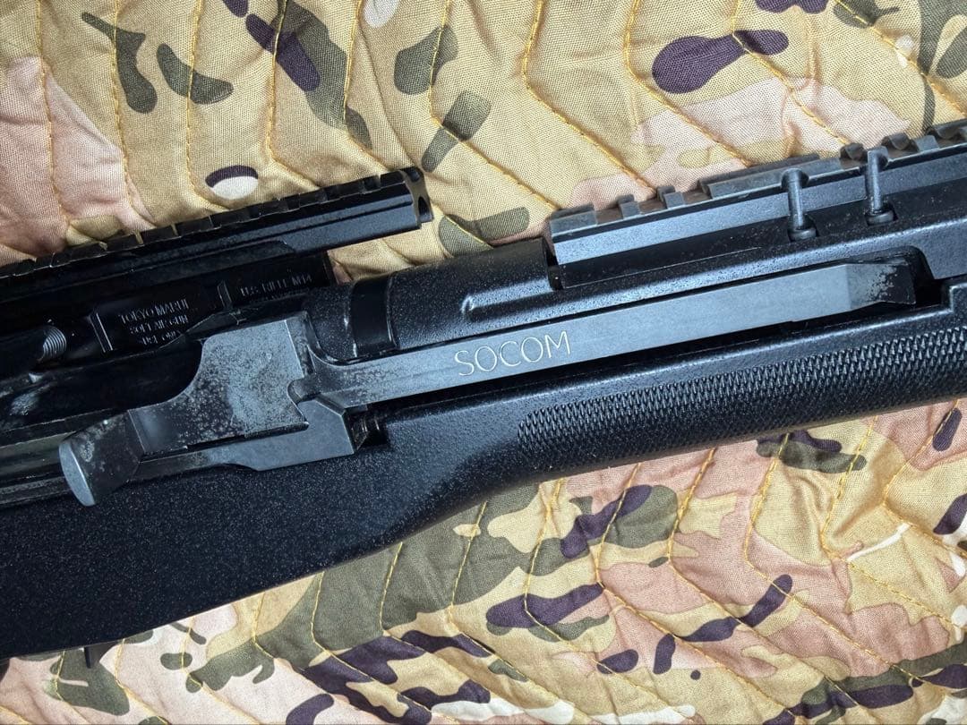 M14カービン　ソーコム☆カスタム☆ブラック☆マガジン2個付き☆バッテリー付き