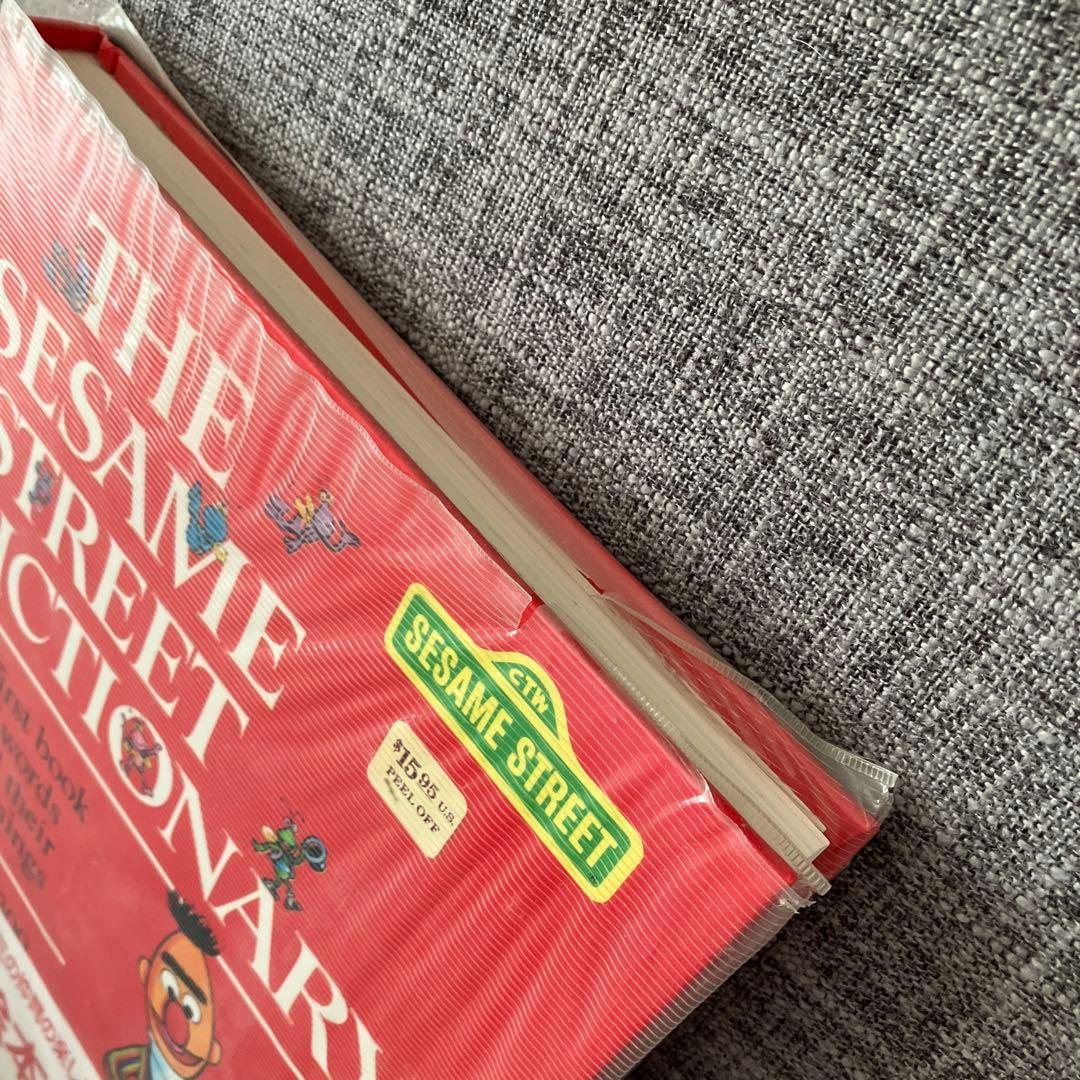 洋書 THE SESAME STREET DICTIONARY