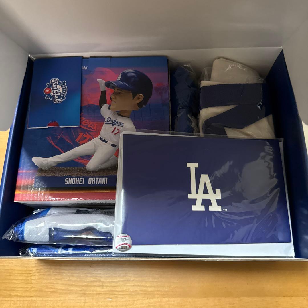 ドジャース　ファンクラブ入会記念グッズ