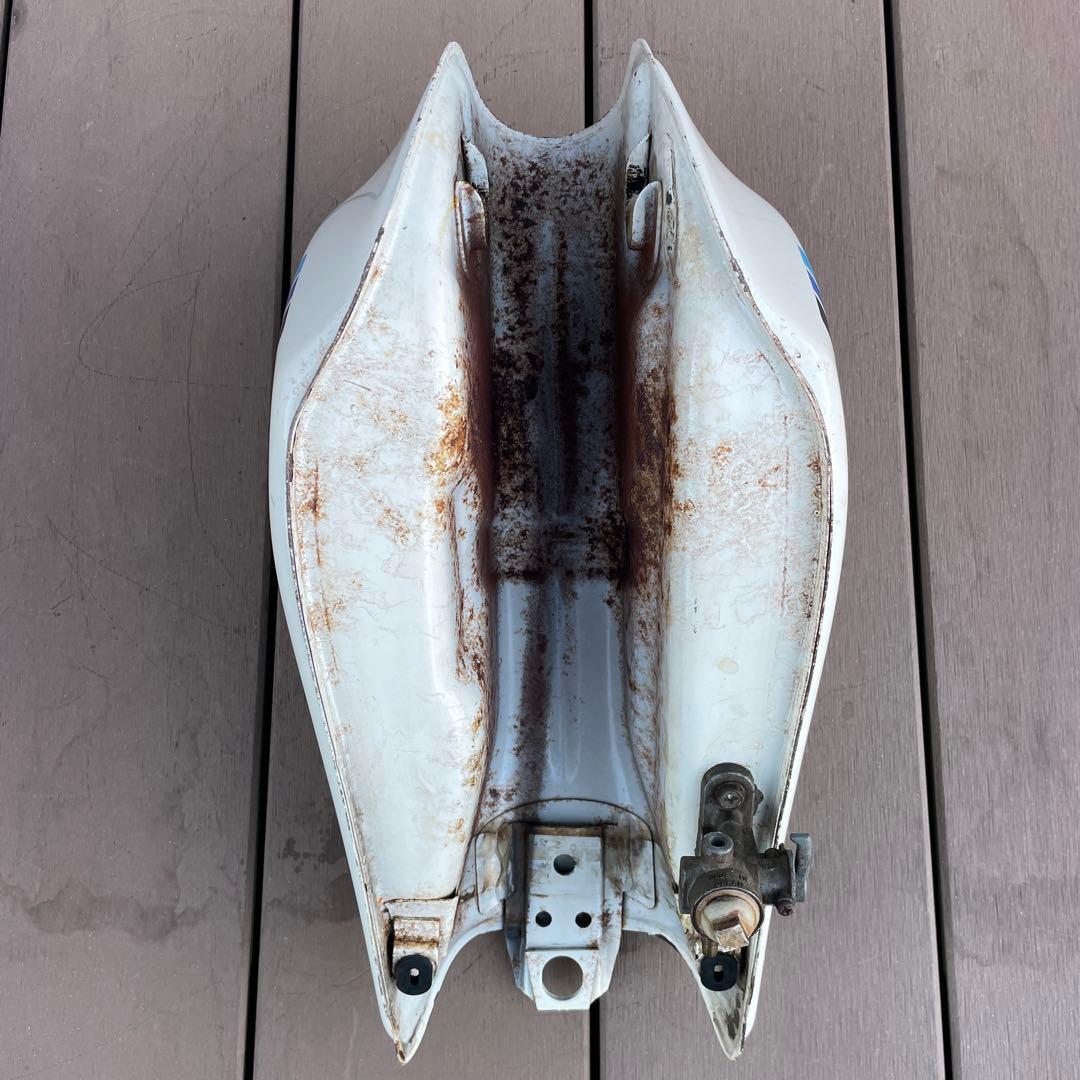 スズキ DR125S ガソリンタンク