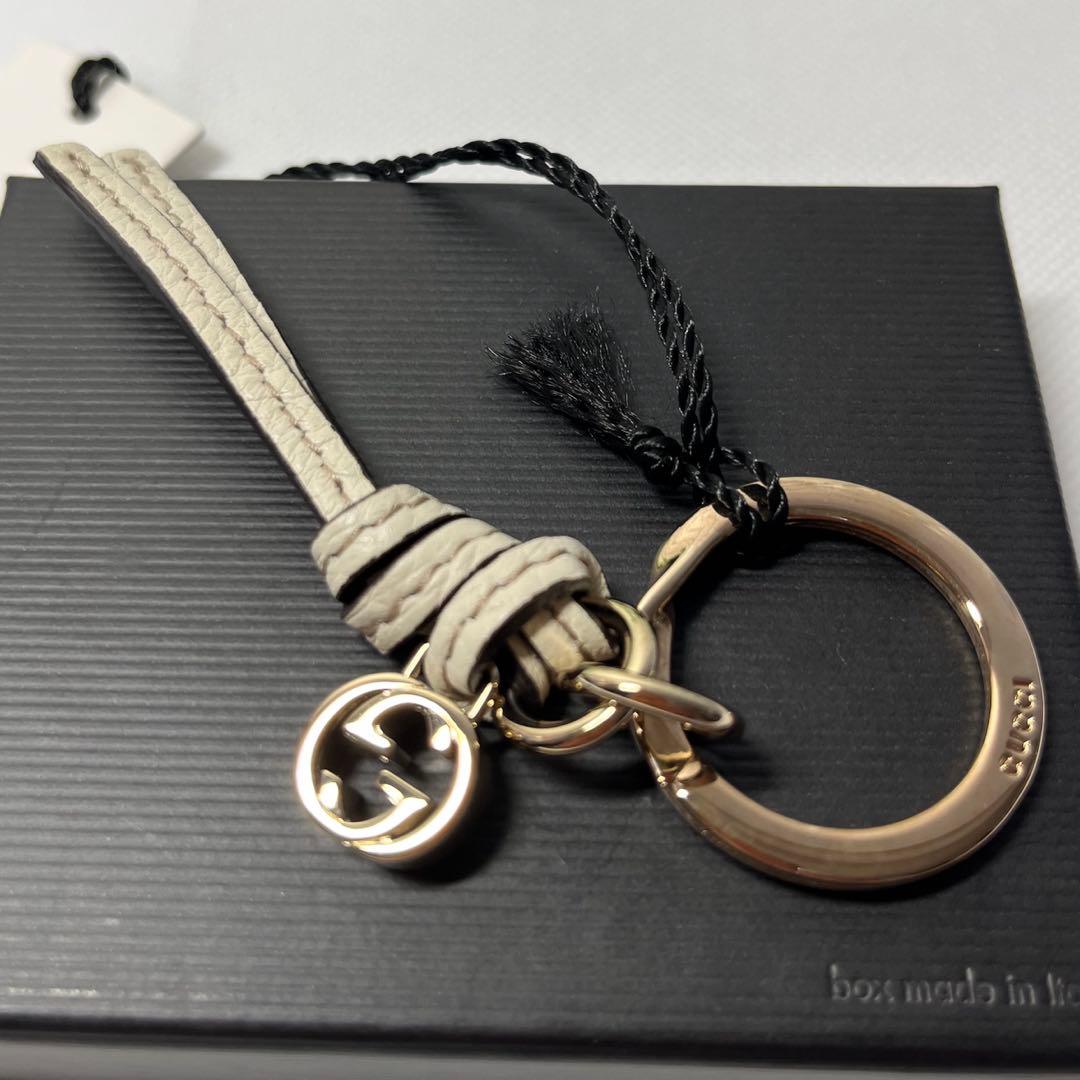 GUCCI グッチ　キーリングストラップ