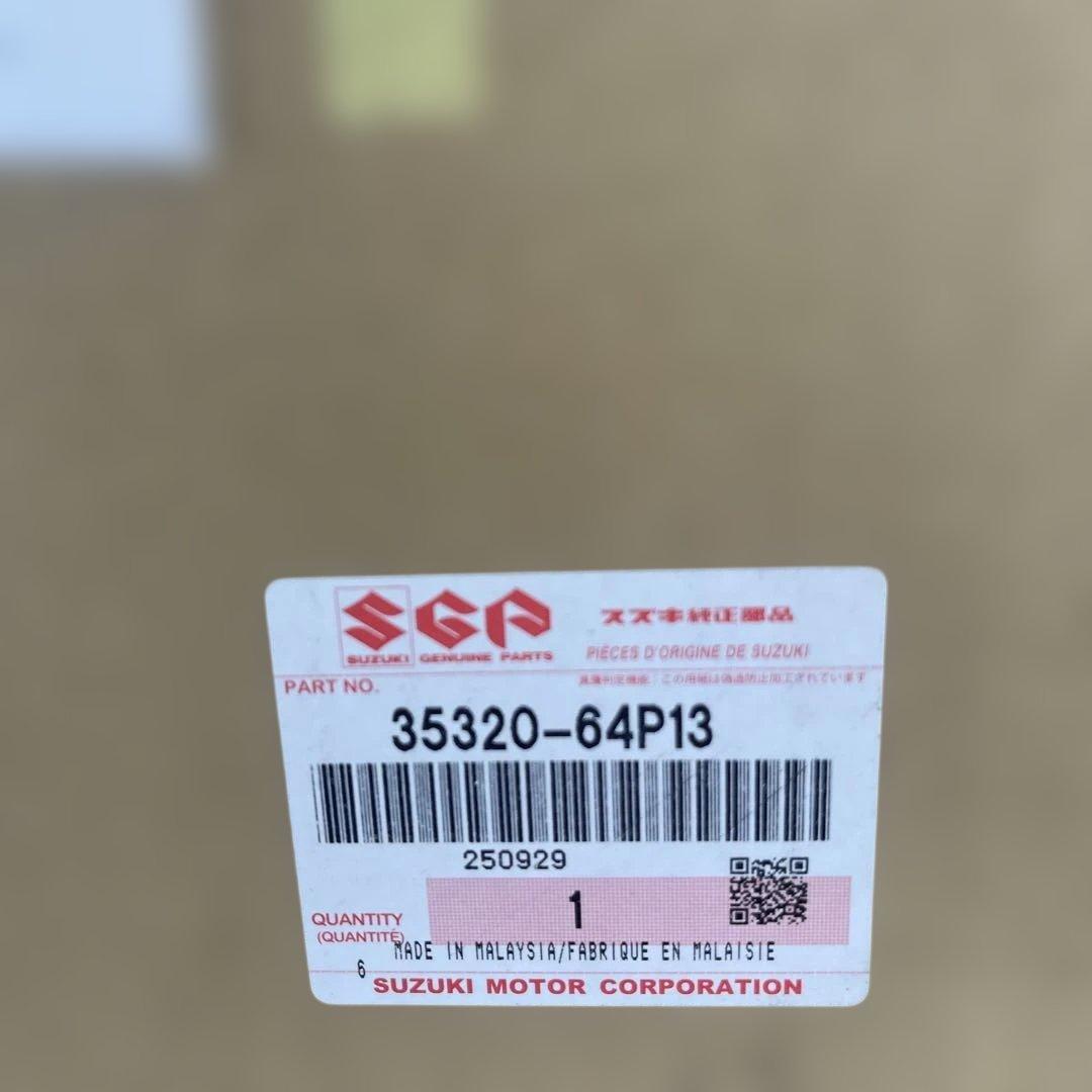 DA17Vエブリィ左中古ヘッドランプ35320-64P13