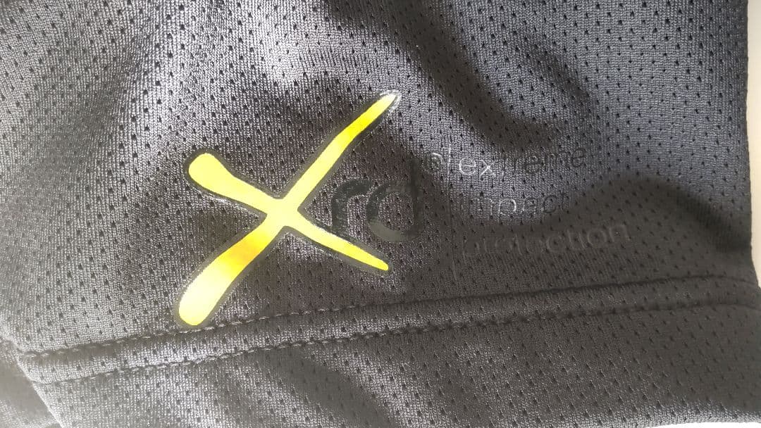 eb's エビス　ヒップ　プロテクター　ケツパッド　スノーボード