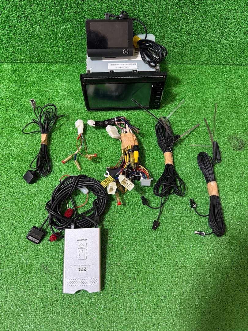 Panasonic Strada 【CN-RE06WD 】フルセグナビ