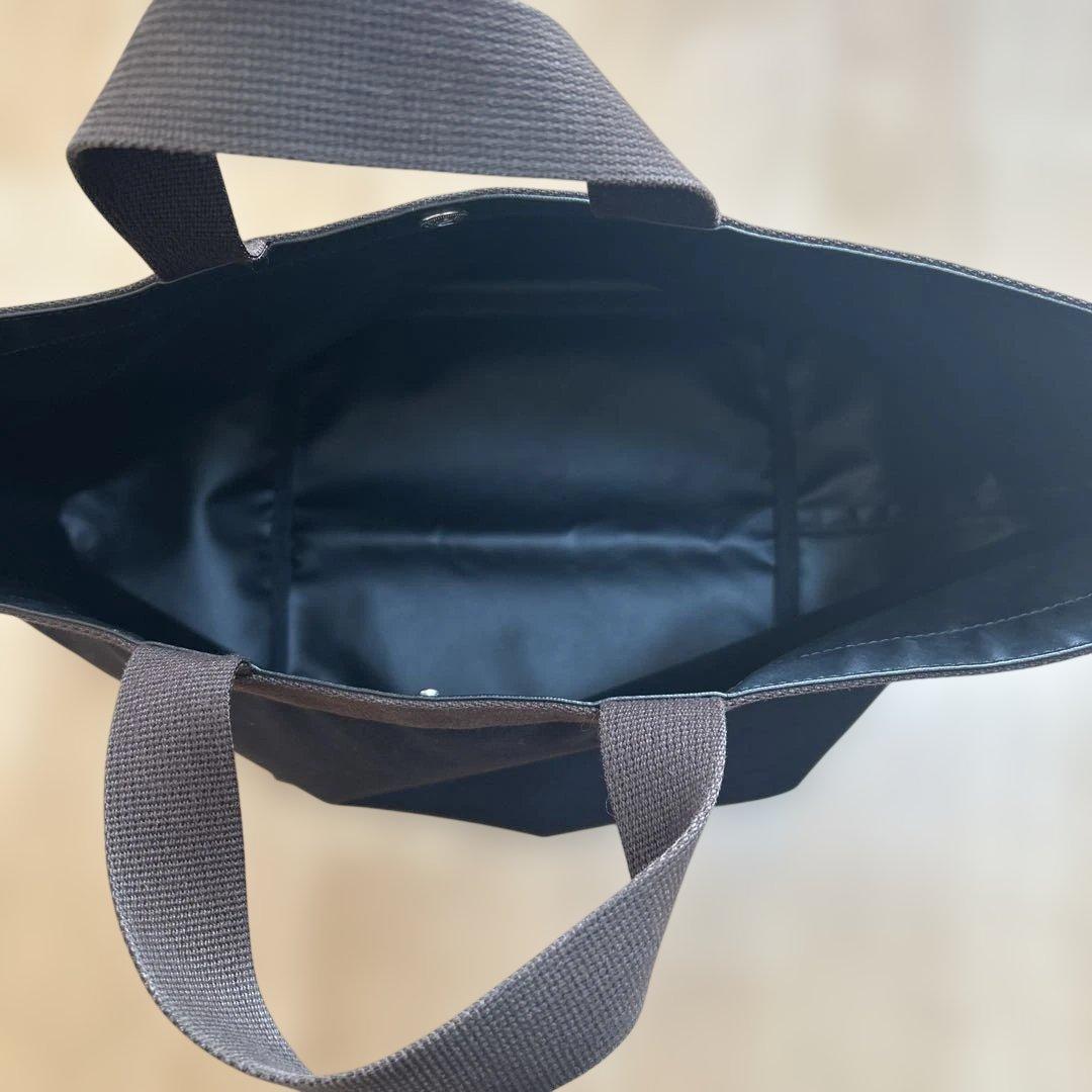 エルベシャプリエ　725C ノワール／モカ