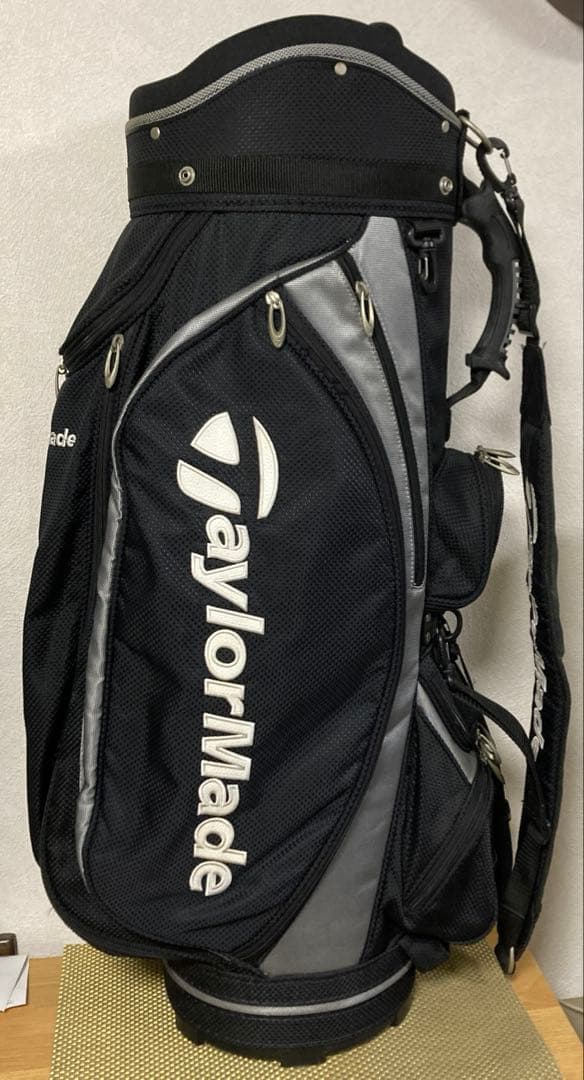 テーラーメイド/TaylorMade キャディバック　黒グレー　フードあり