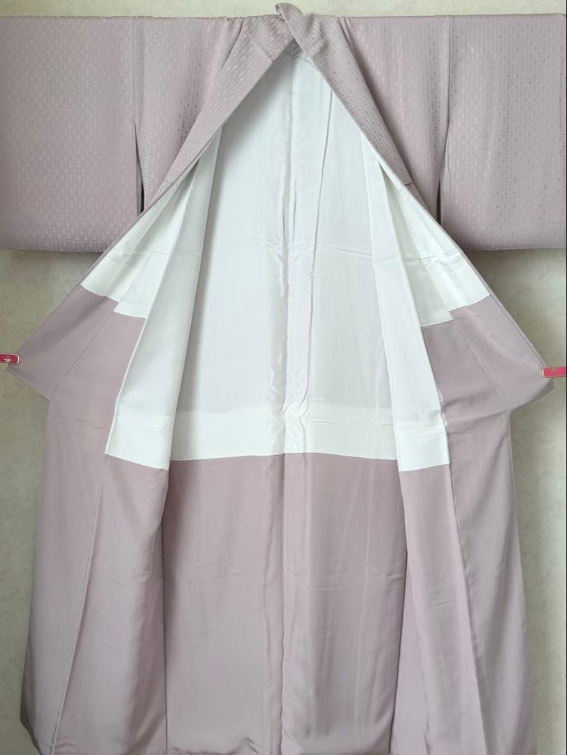 a16【特価】美品 抽象模様織り出し 一つ紋 正絹 色無地 裄 65.5