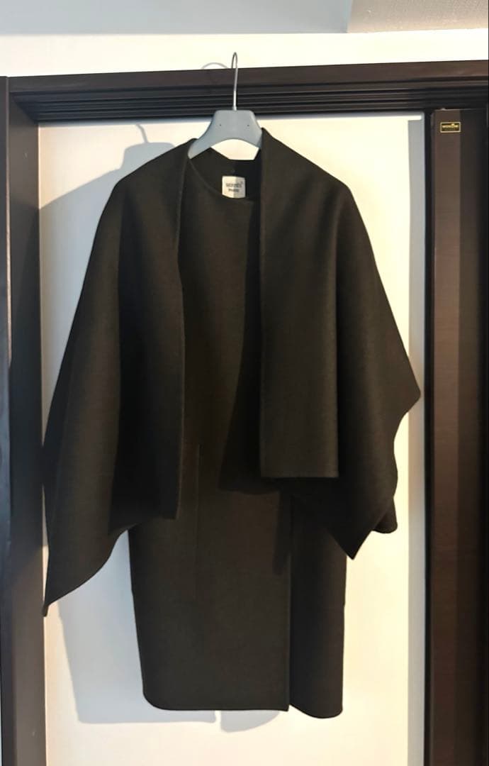 エルメス　カシミアコート　ケープ付