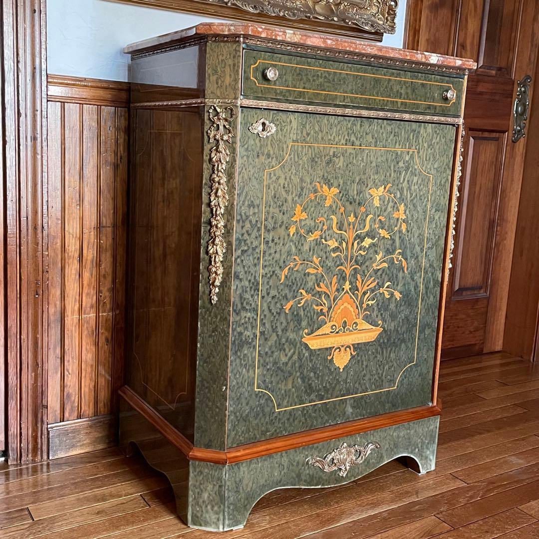 イタリア製 大理石天板 象嵌細工 キャビネット☆バーズアイ杢目 真鍮装飾☆引出付