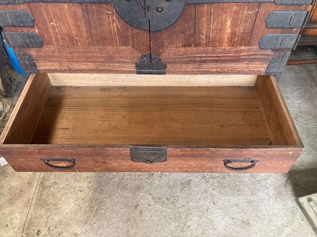 江戸後期から明治　福島桐箪笥　商家箪笥　上下2段