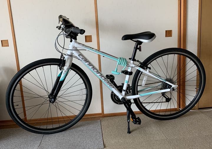 【美品の中古自転車】　《送料込み》　キャノンデール　レディース　クロスバイク
