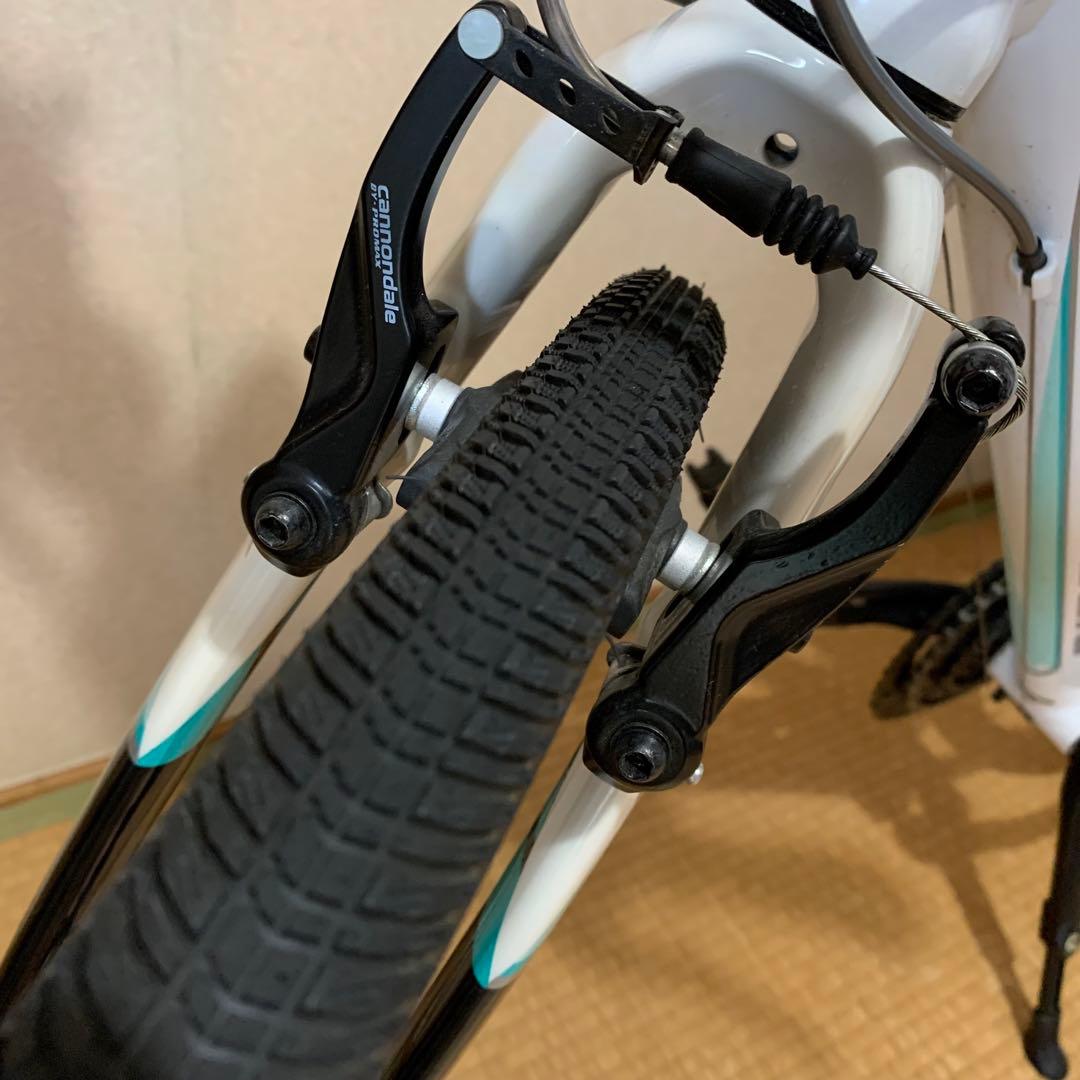 【美品の中古自転車】　《送料込み》　キャノンデール　レディース　クロスバイク