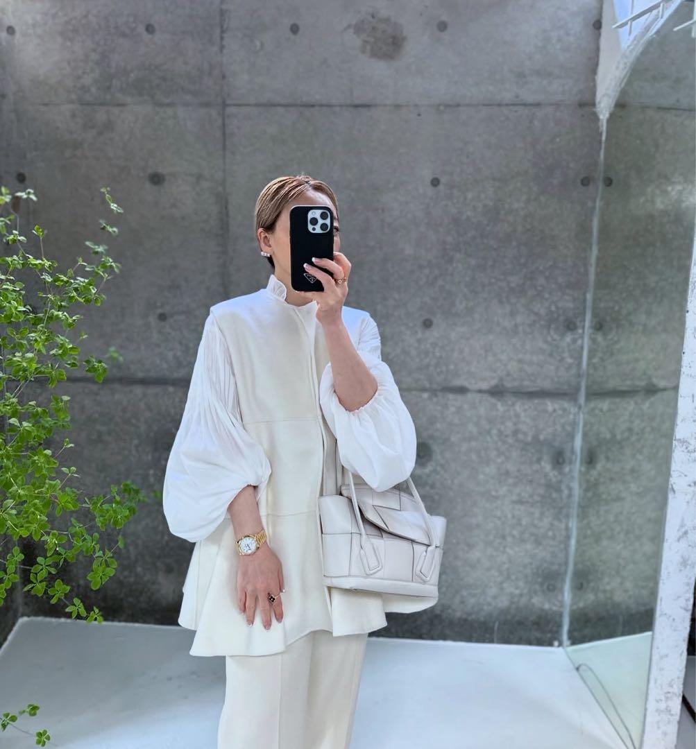 GIRLISH　St.cecilia リバーウールフレアジレ