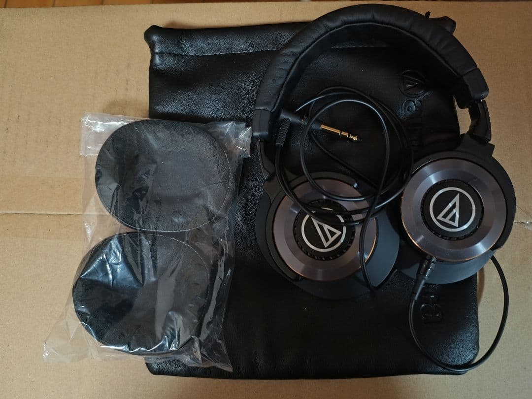 audio-technica ATH-WS1100 (有線ヘッドホン)