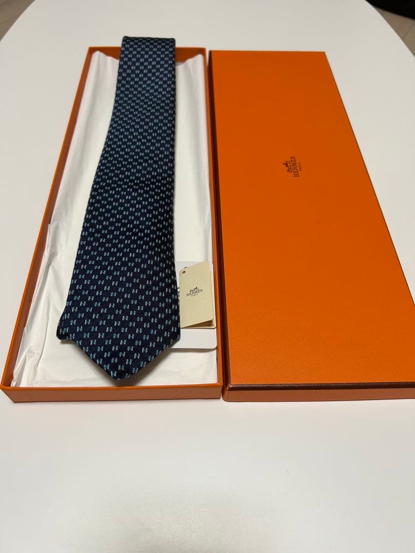 エルメス　HERMES フランボワイヤン・ウェブネクタイ　H柄