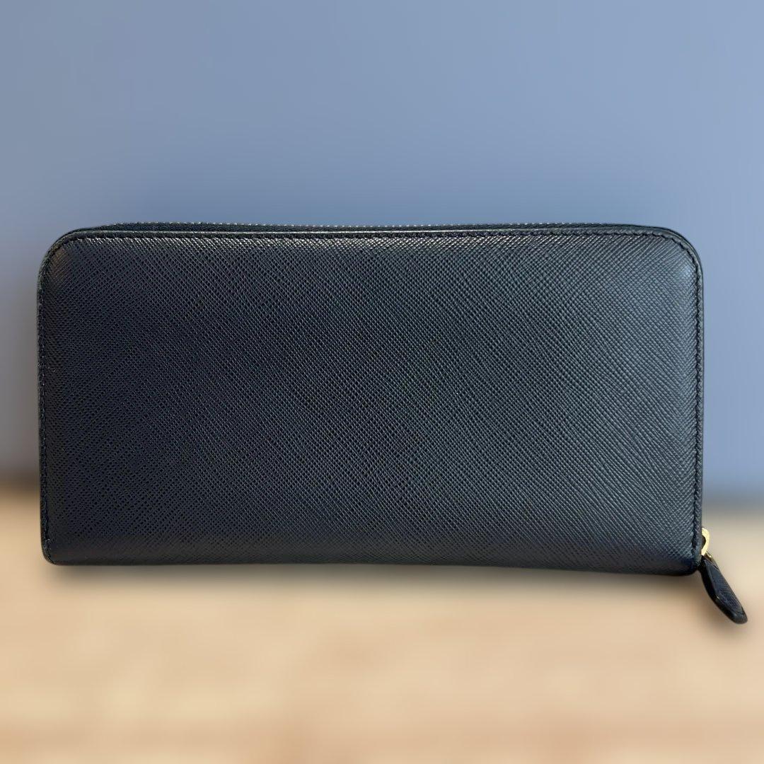 【美品】※限定色PRADA プラダ サフィアーノ 長財布 ラウンドジップ バルト