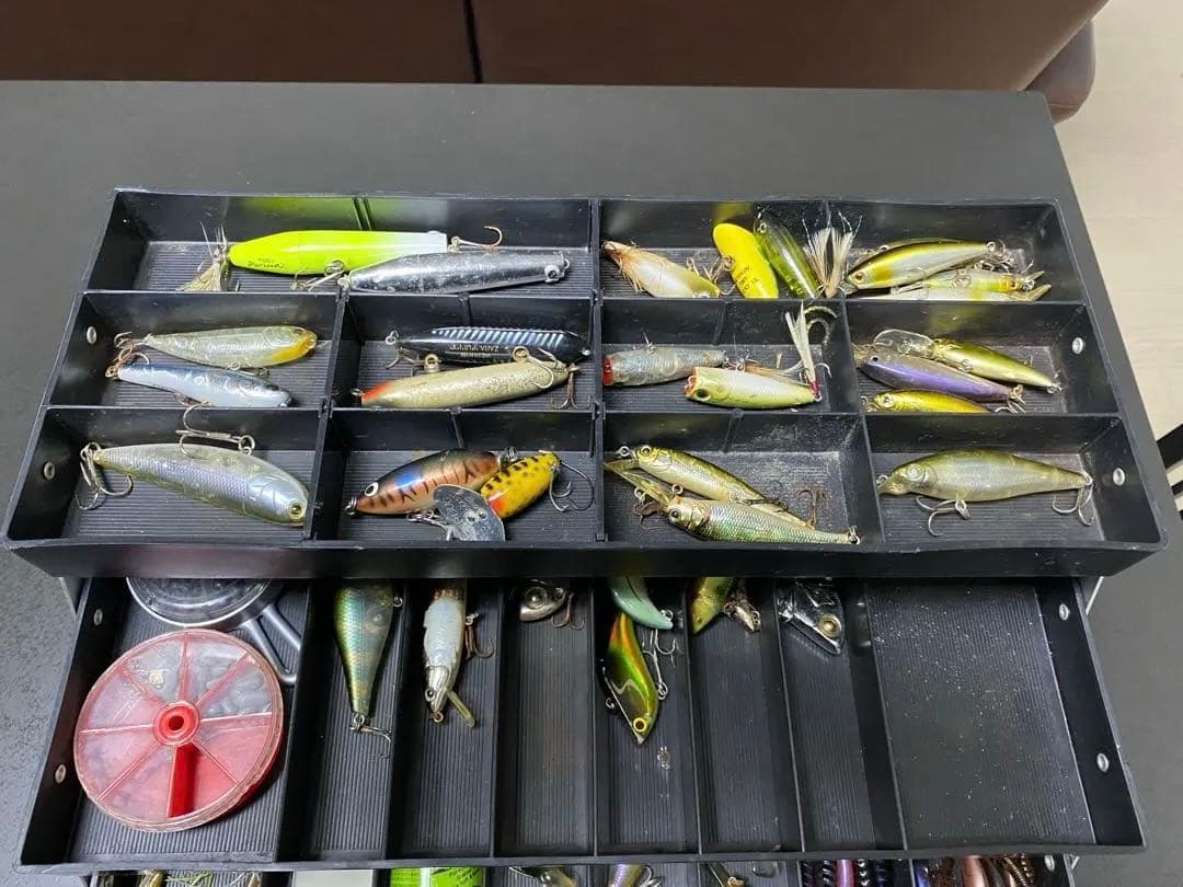 バス釣り引退セット　ハードルアー40個　オールドルアー多数　送料込