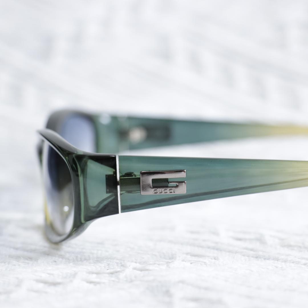 GUCCI　グッチ　サングラス　メガネ　眼鏡　グラデーションカラー