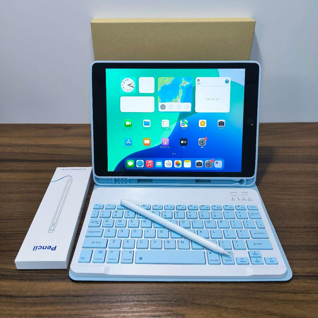 iPad 第9世代 Wi-Fi 256GB ケースとキーボード、タッチペン