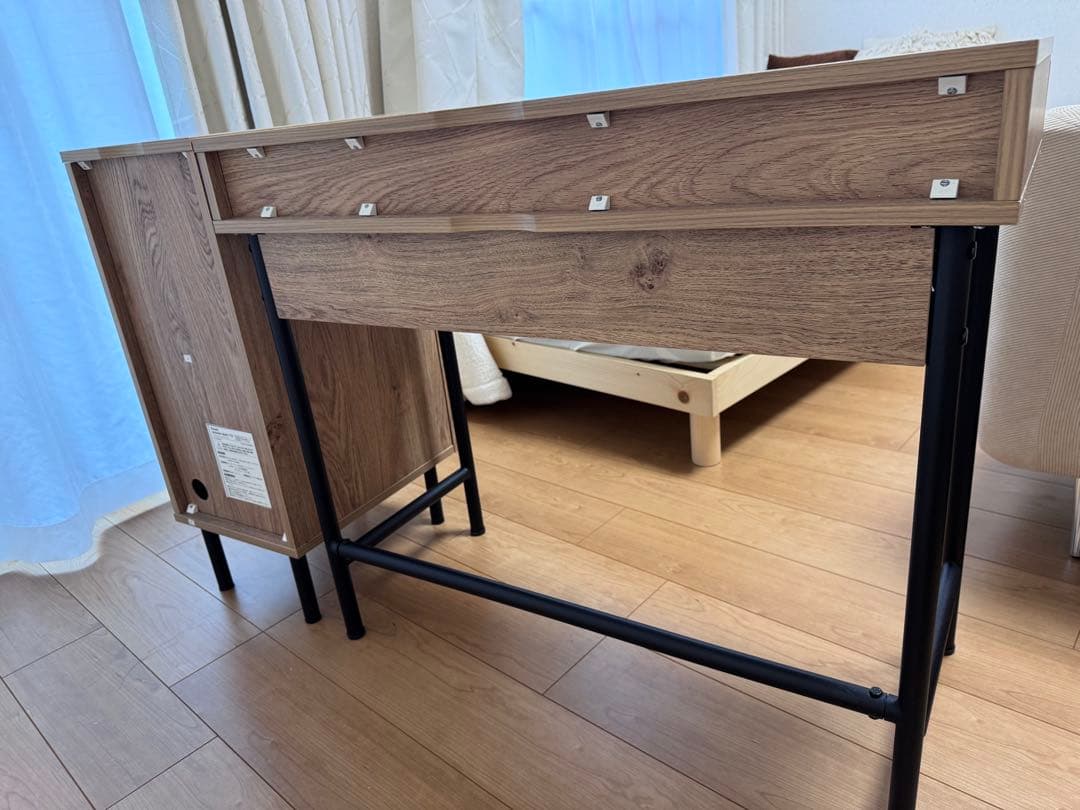 ①LOWYA ロウヤ　デスク ドレッサー パソコンデスク 机 収納付き