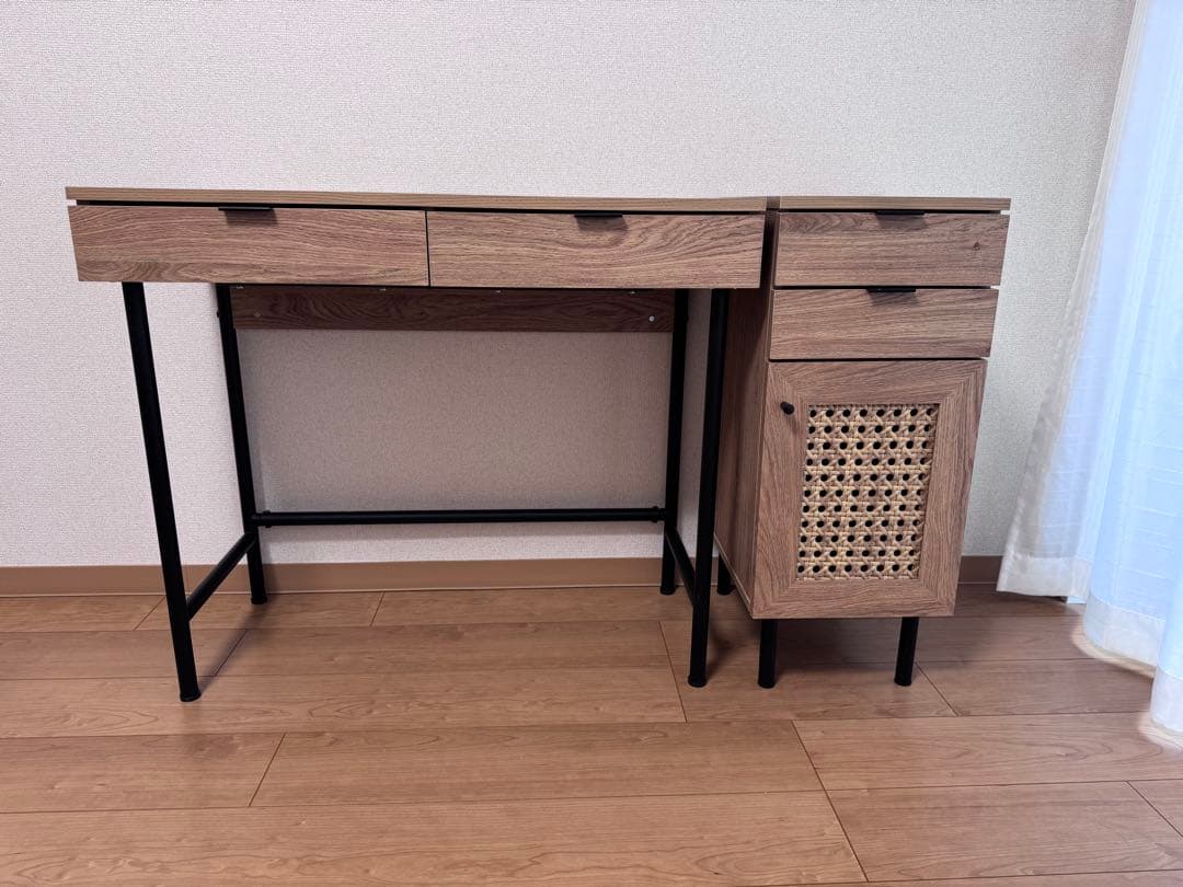 ①LOWYA ロウヤ　デスク ドレッサー パソコンデスク 机 収納付き