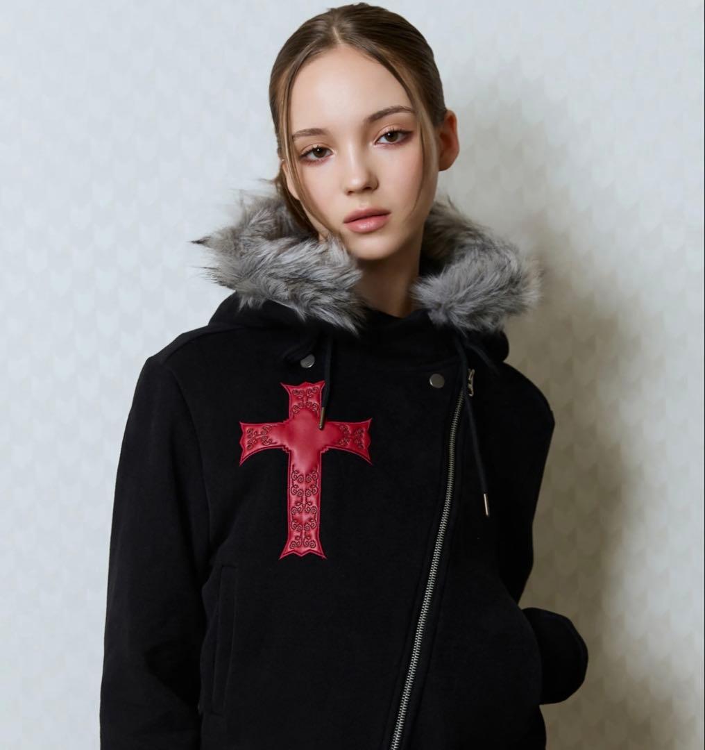 luv is true ファー　フード　パーカー　luvistrue