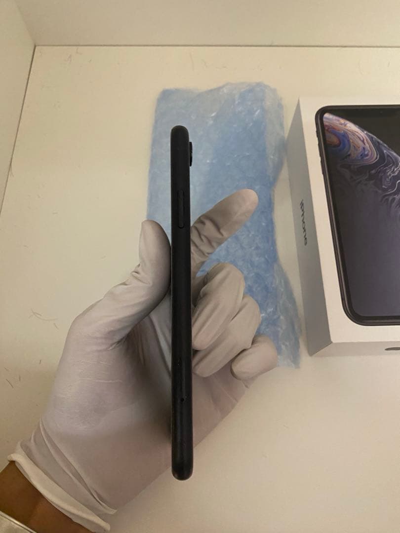 iPhone XR 64ギガ　ブラック