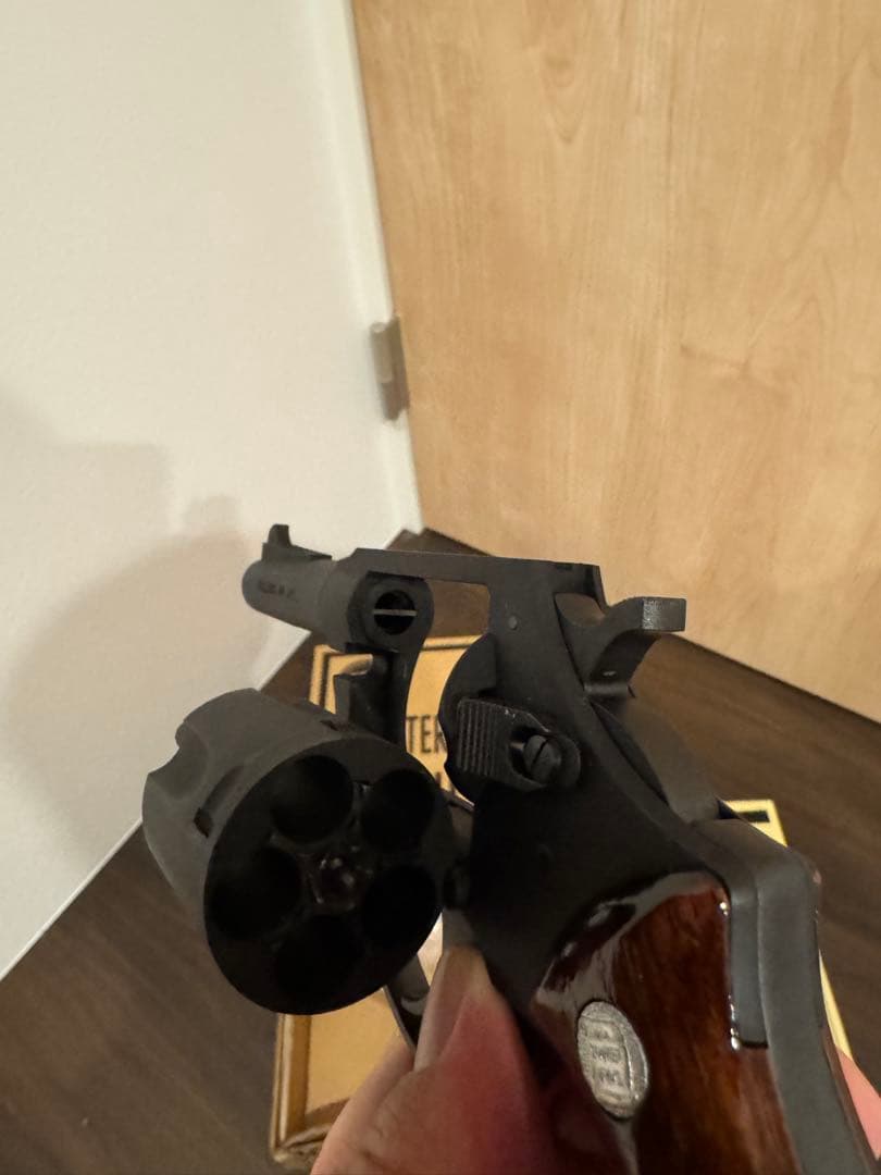 z12 モデルガン caw ブルドッグ　未発火　木製グリップ　SPG