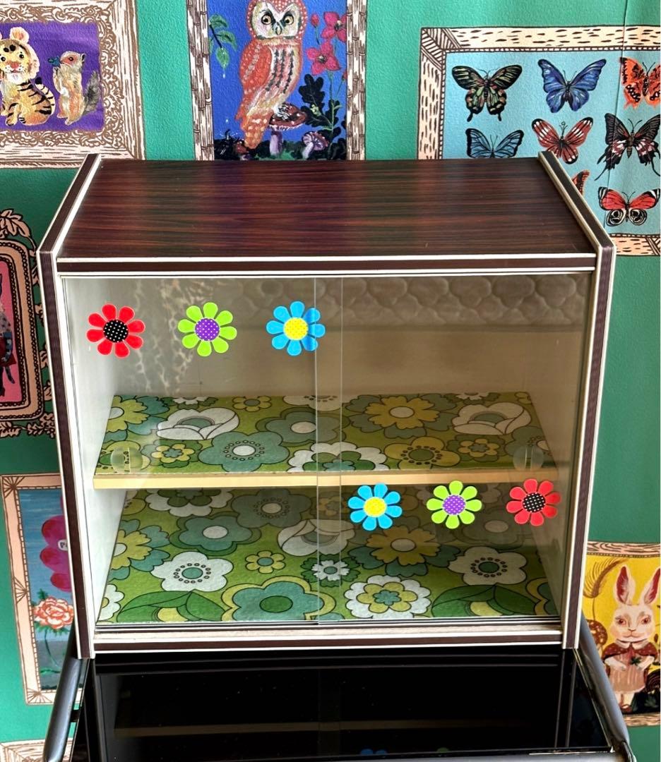 昭和レトロ　食器棚　ショーケース　ガラス戸　飾り棚　レトロポップ