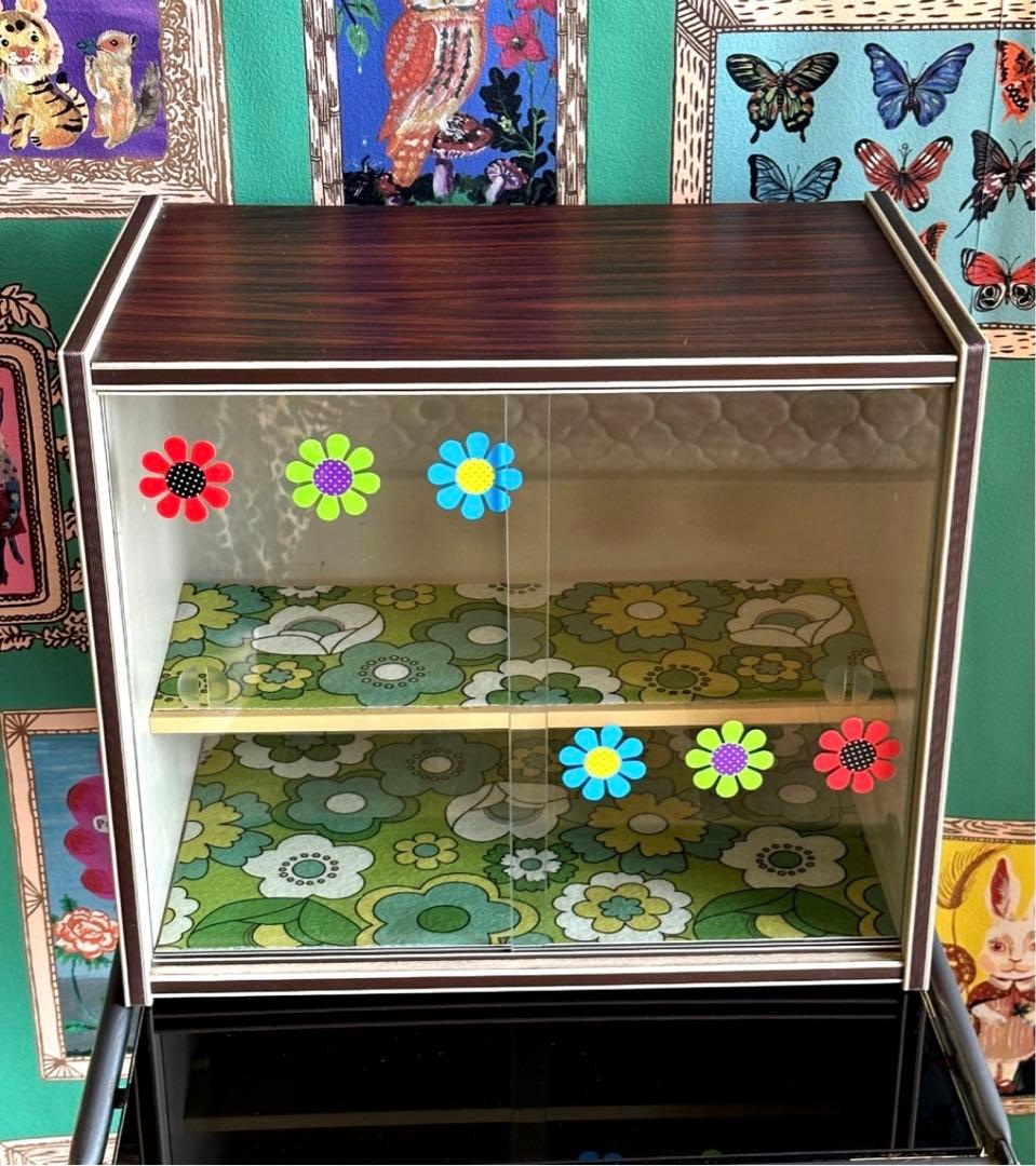 昭和レトロ　食器棚　ショーケース　ガラス戸　飾り棚　レトロポップ