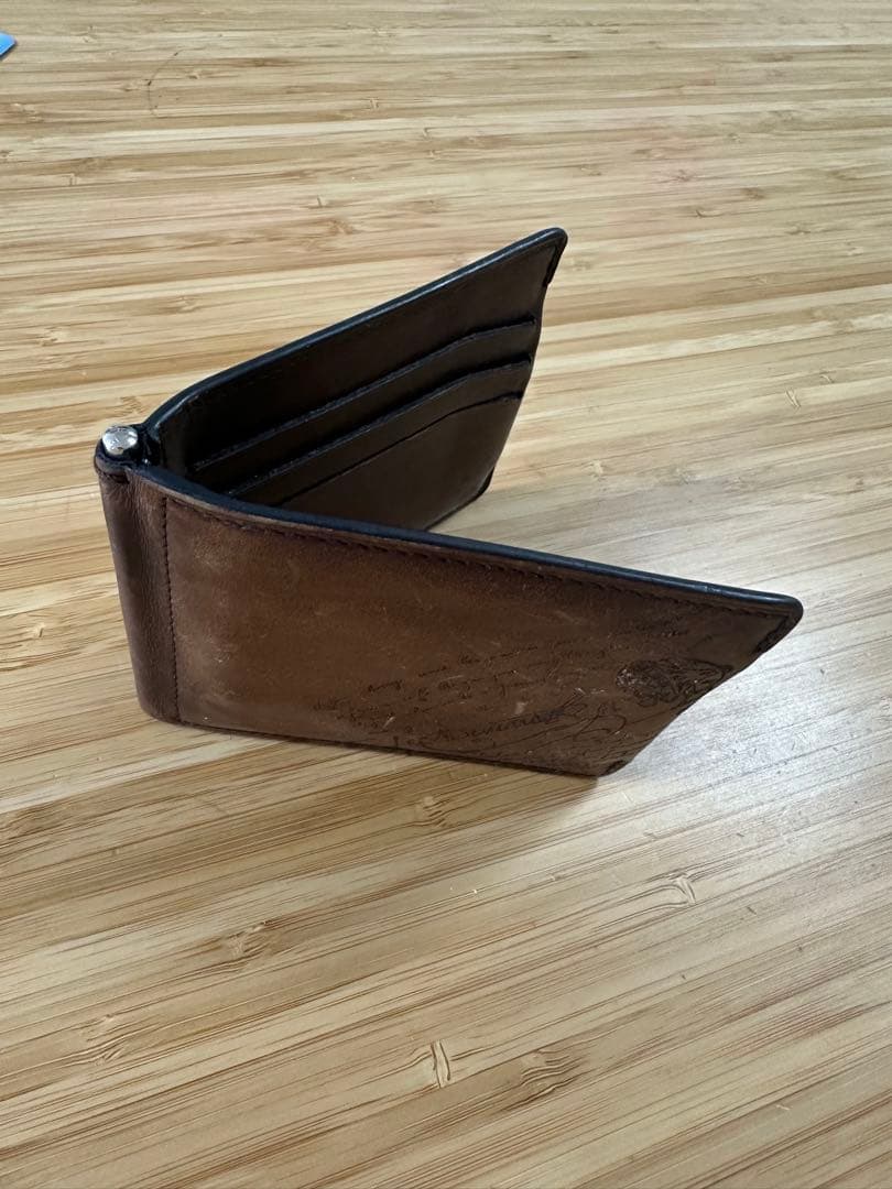 BERLUTI 二つ折り財布