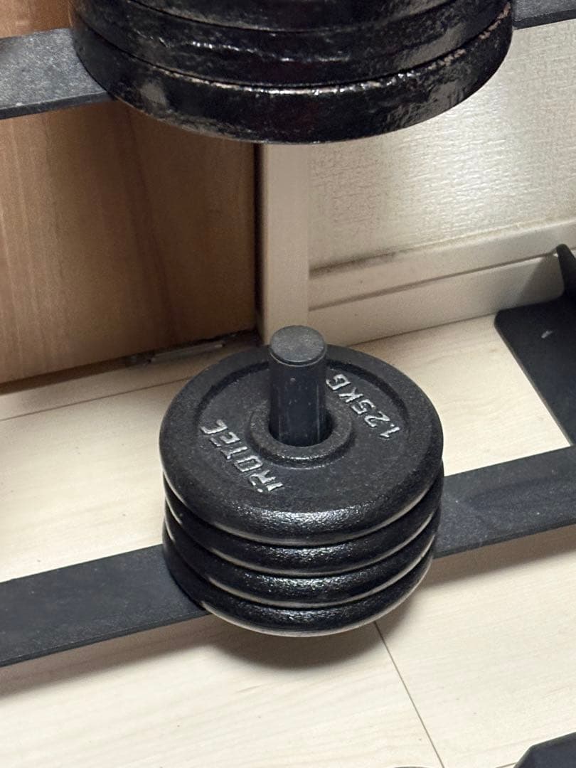 アイロテック　ファイティングロード プレート、バーベル、可変式ダンベル