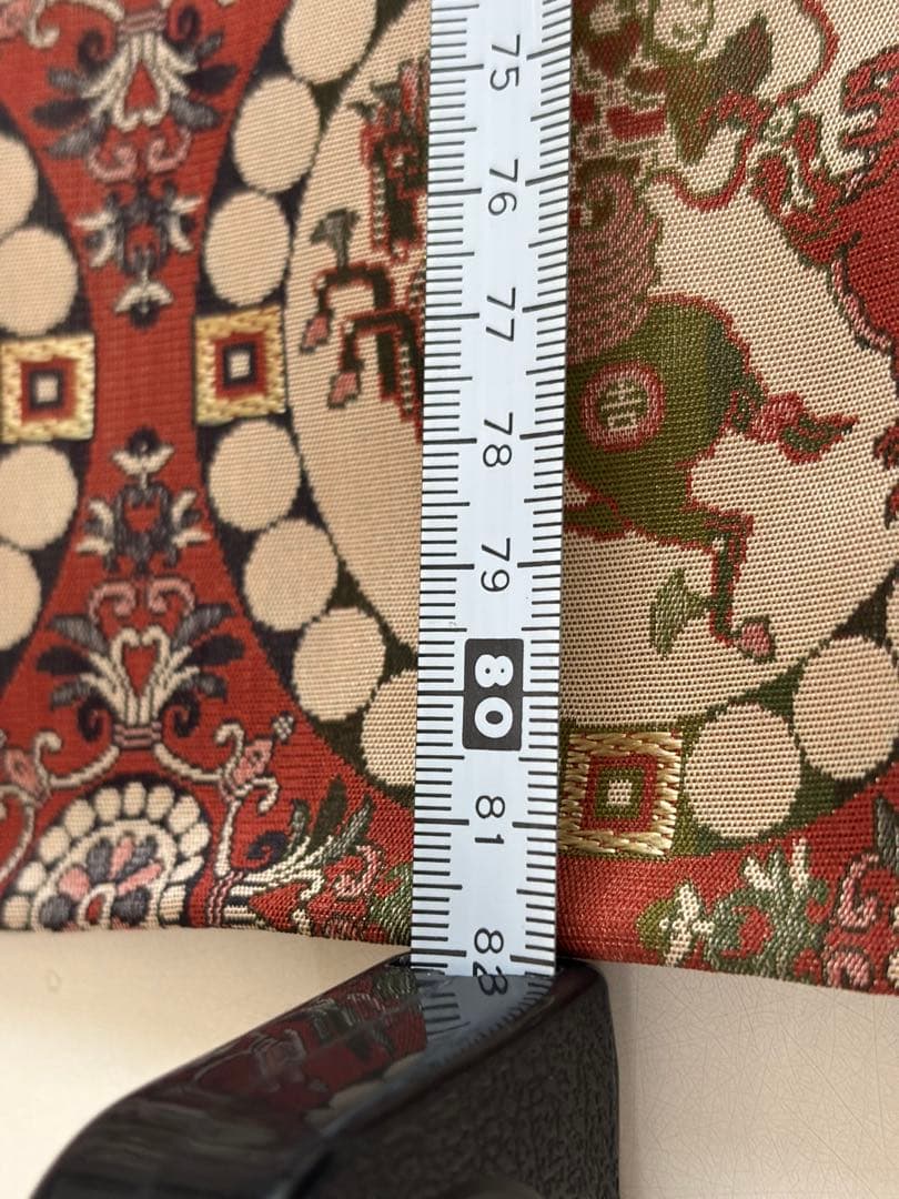 【新品未使用】龍村美術織物　獅子狩文錦 超大型テーブルクロス　120×164桐箱