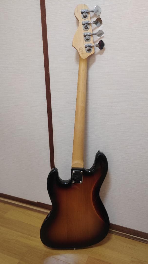 ベース SX Jazz Bass