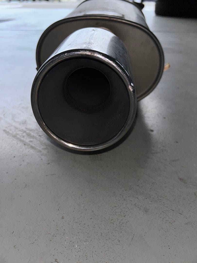 ニッサン ノートE12nismo S 純正マフラー 値下げ交渉致します。