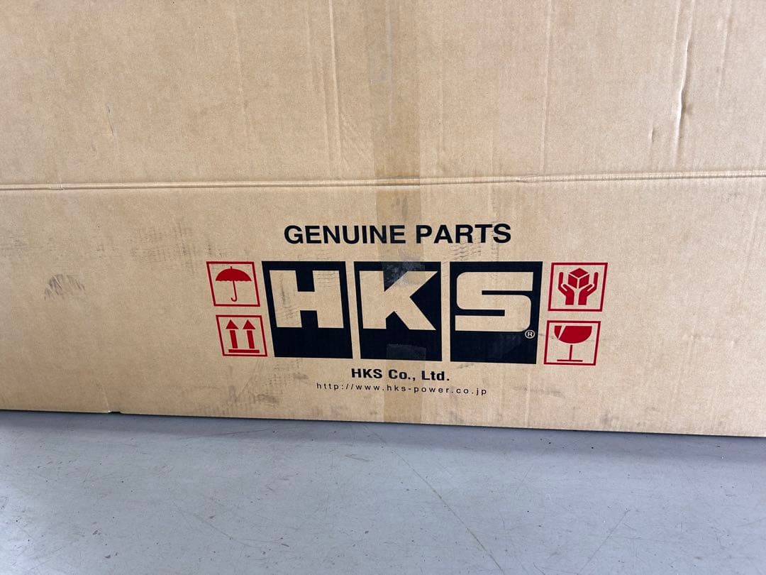 ニッサン ノートE12nismo S 純正マフラー 値下げ交渉致します。