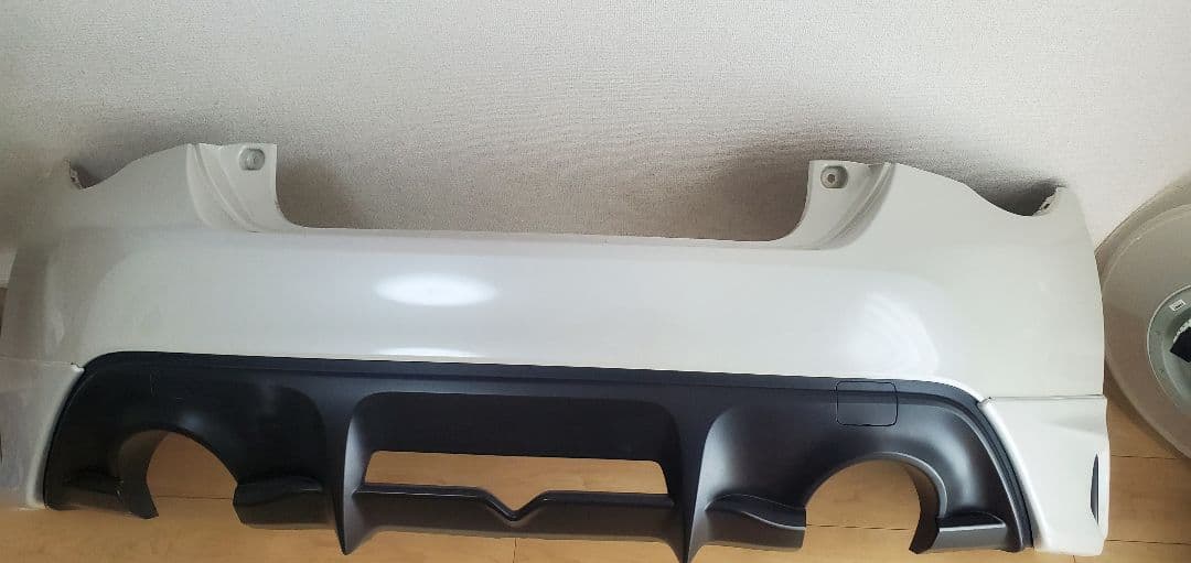 86 ZN6 後期バンパーモデリスタリアスパッツ付き