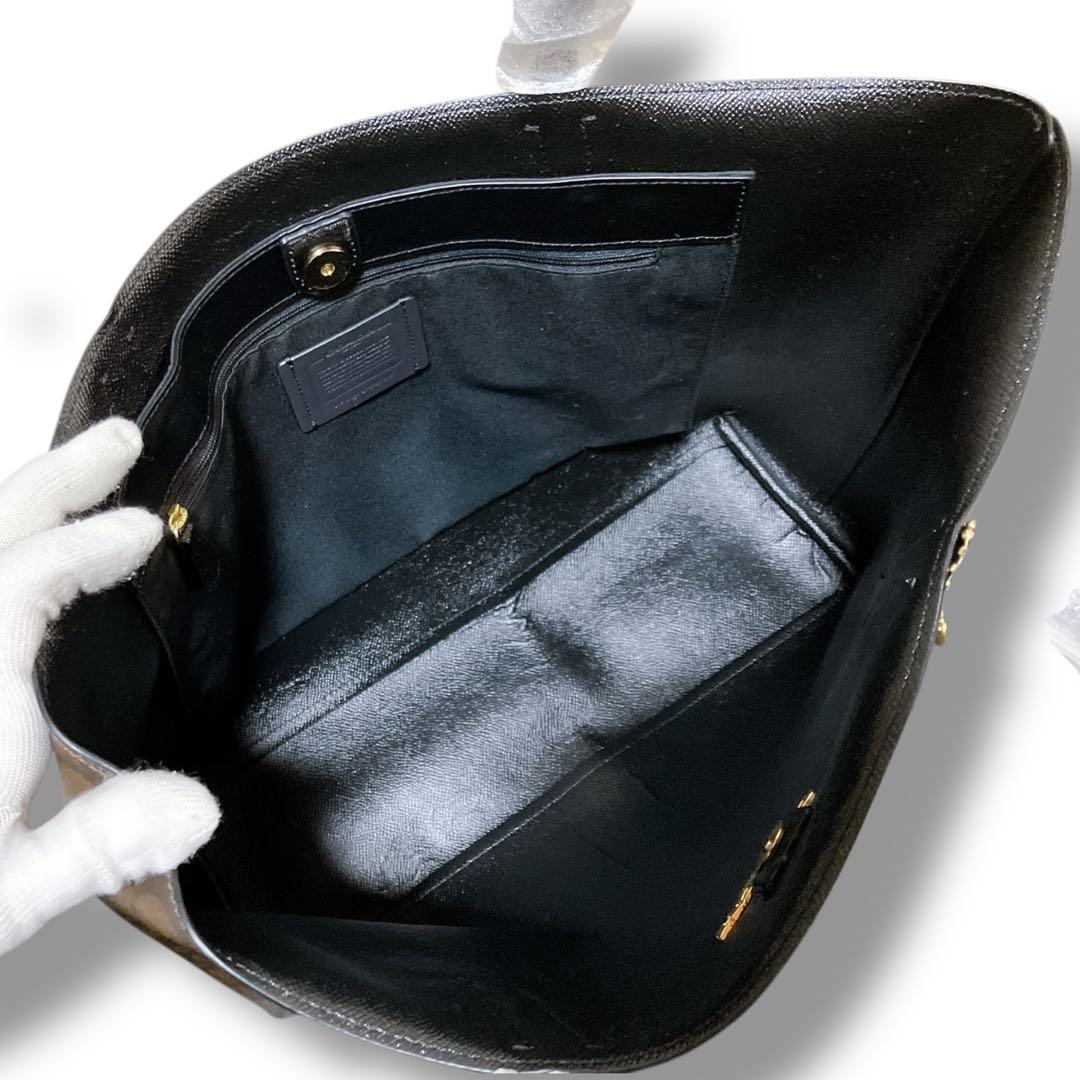 コーチ 未使用品 A4収納可 肩掛け可 シグネチャー トートバッグ ブラウン