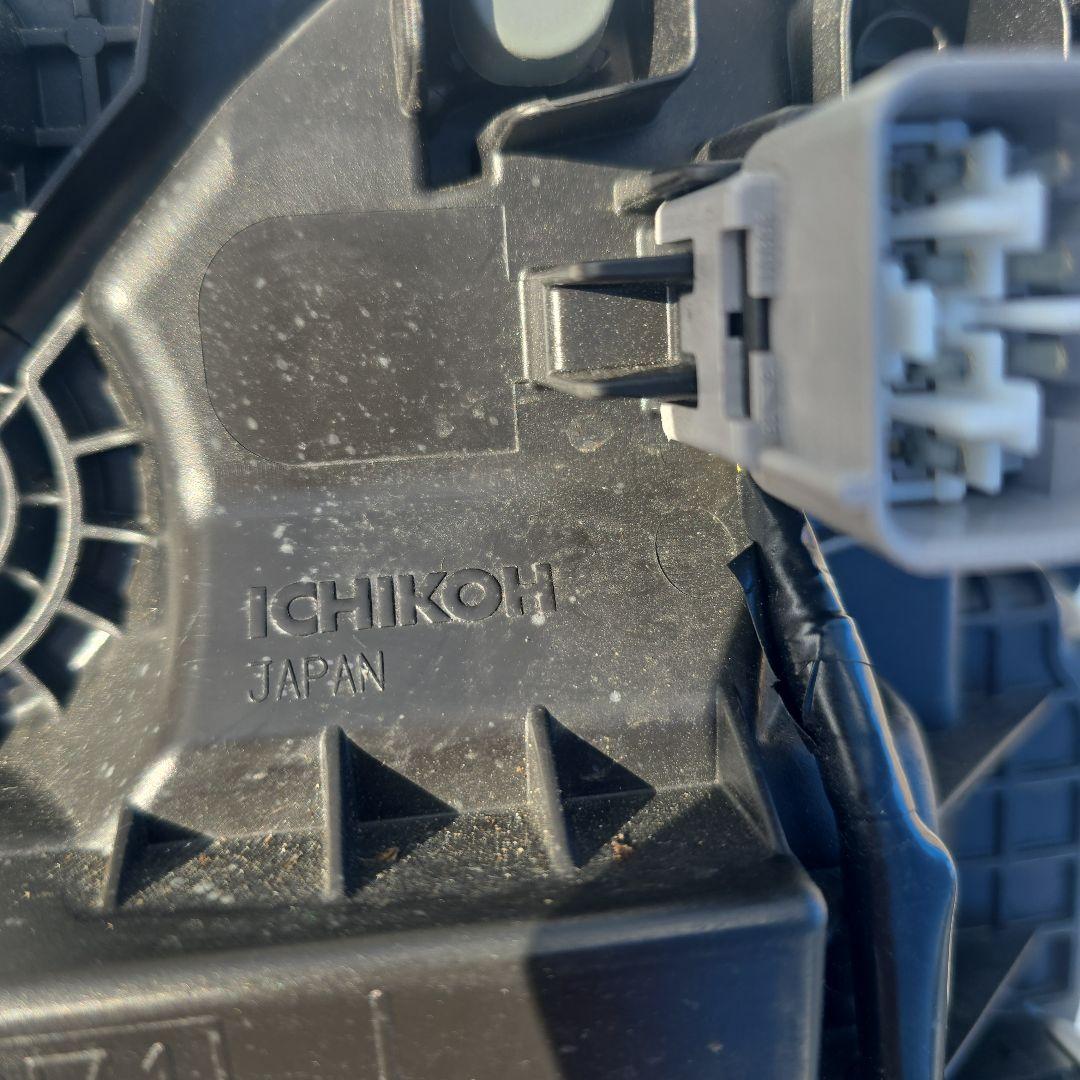 MR31S Hustlerクリアレンズ 丸型ヘッドライト