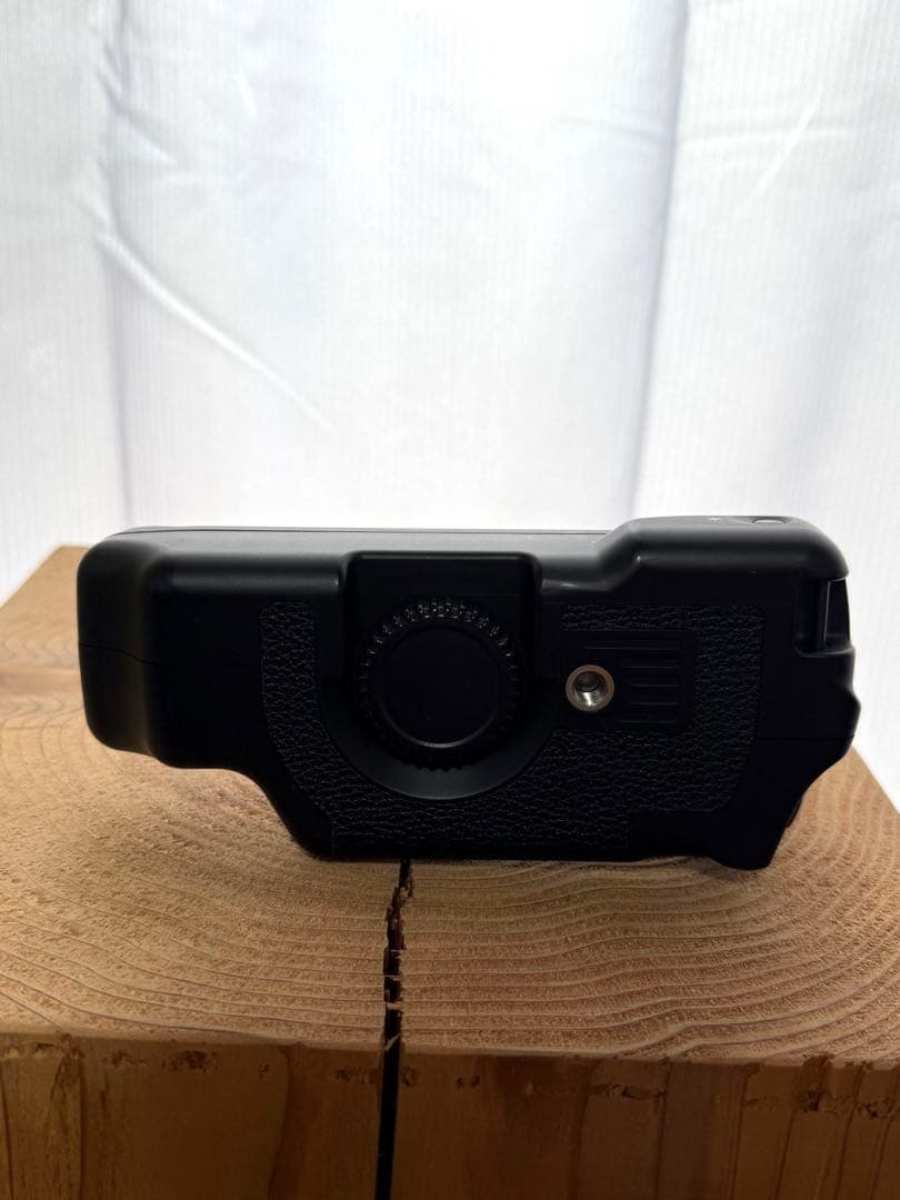 美品 Canon EOS 7 フィルム 一眼レフカメラ BP-300付き