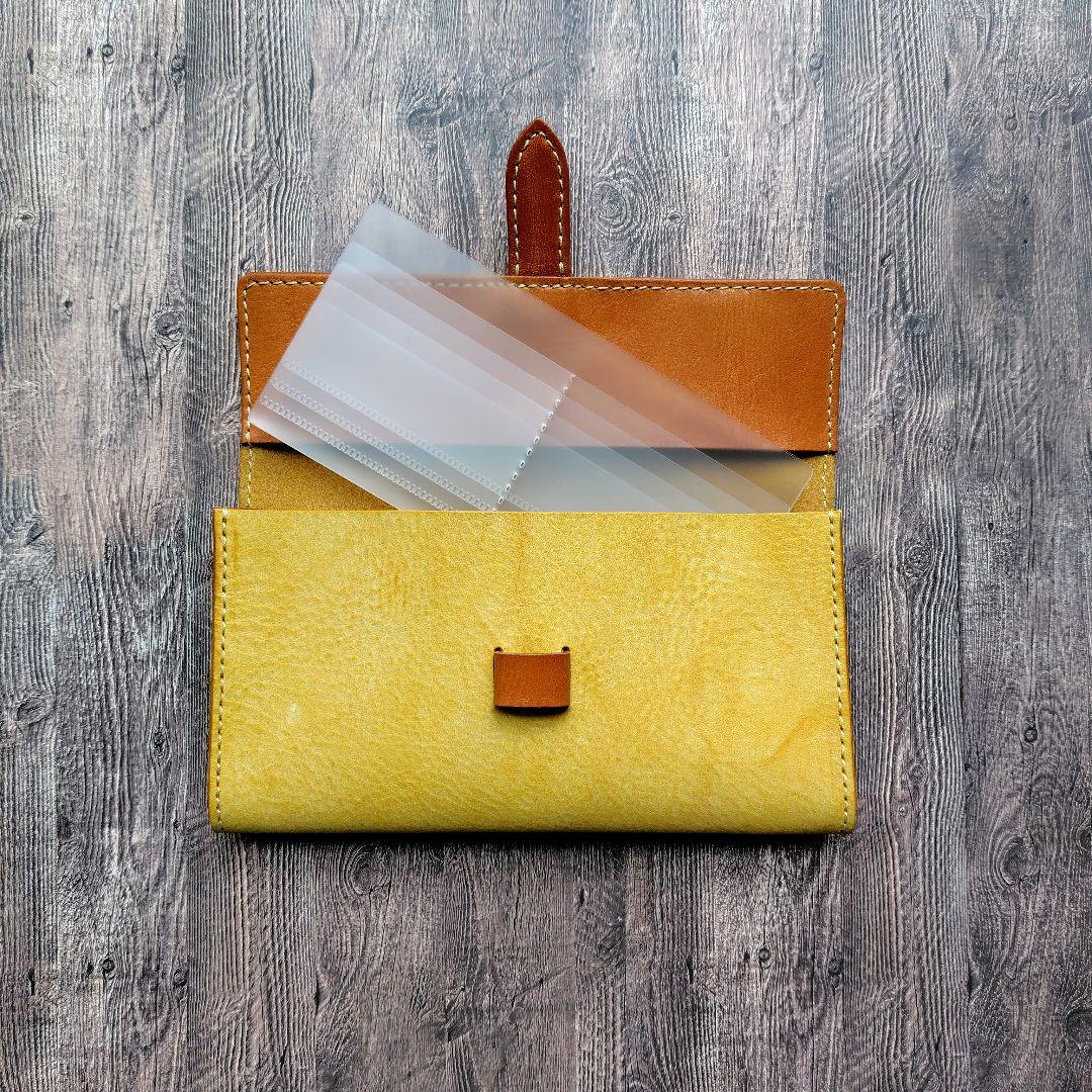 ハンドメイド 本革 お薬手帳カバー 母子手帳カバー 通帳ポーチ ミナペルホネン