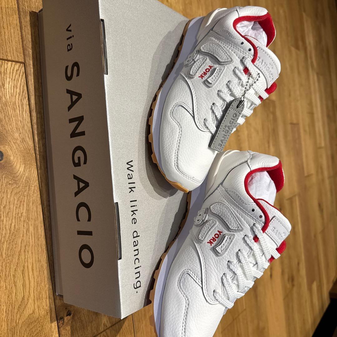 にゅ YORK『Manhattan』 2023 / ニューバランス /スニーカー